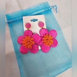 🌺La Bella Maison Dangle Earrings🌺